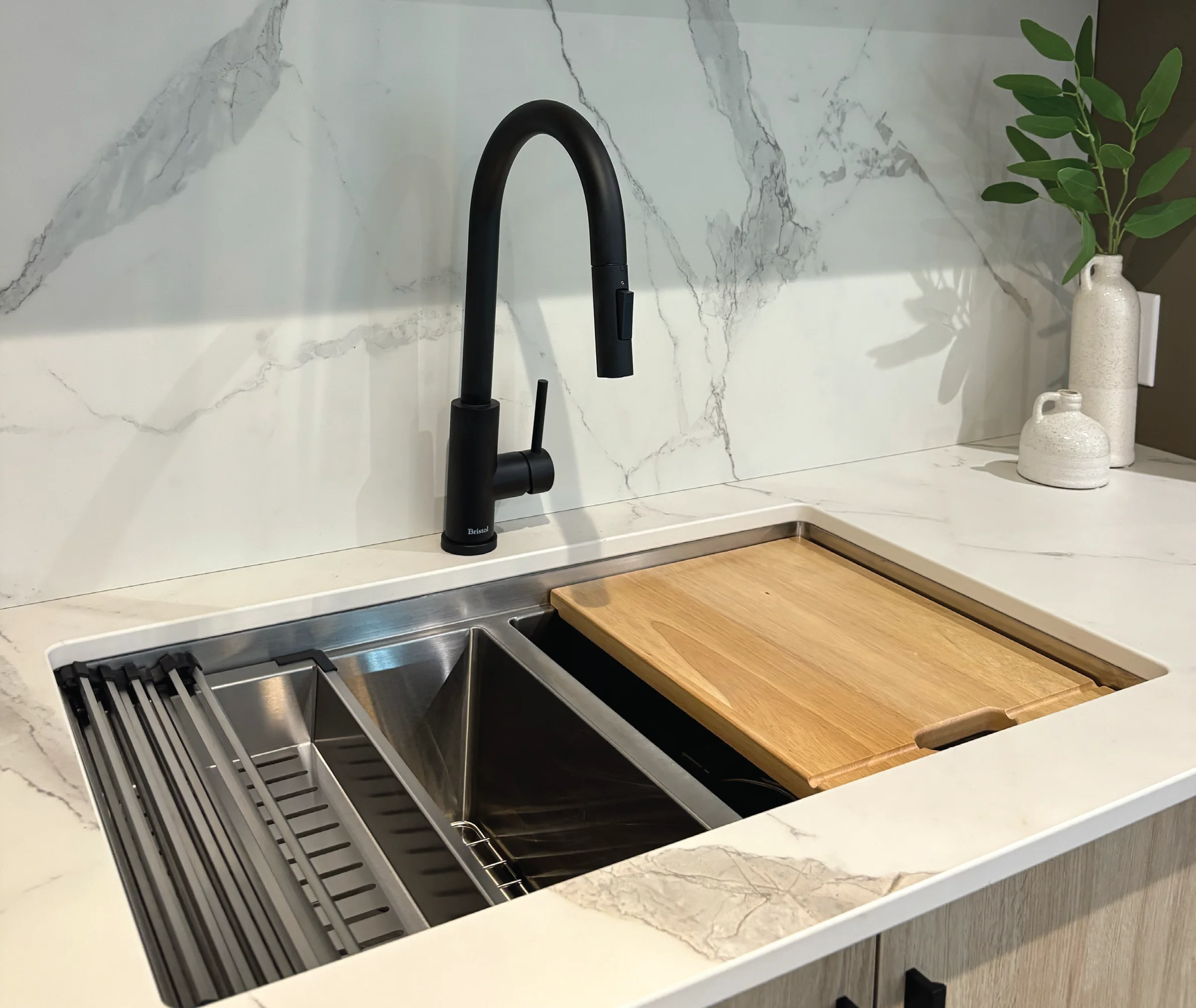 Éviers, lavabos et robinets | Espace Granite & Cie